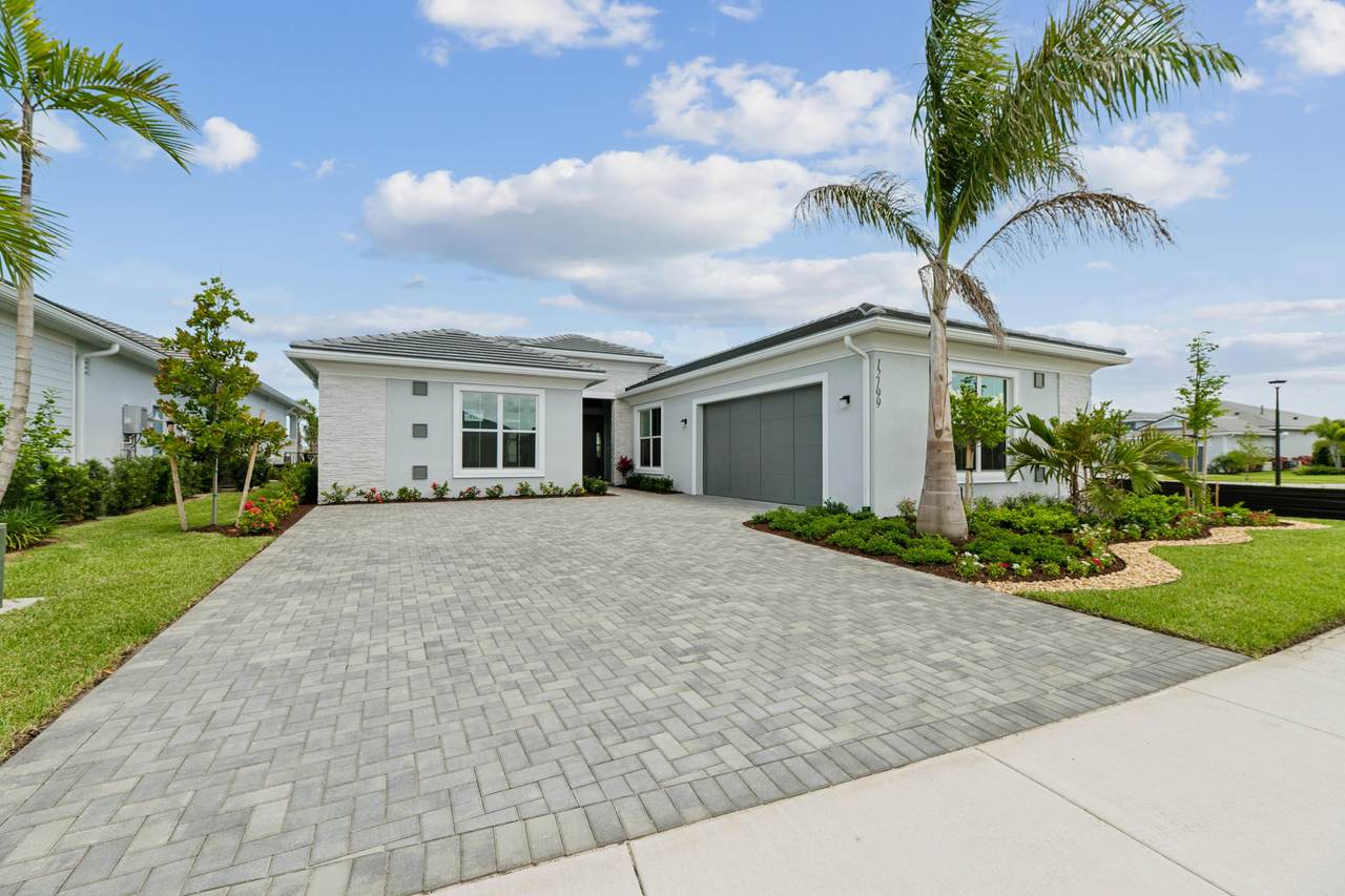 12199 Arbordale Way - Photo 1