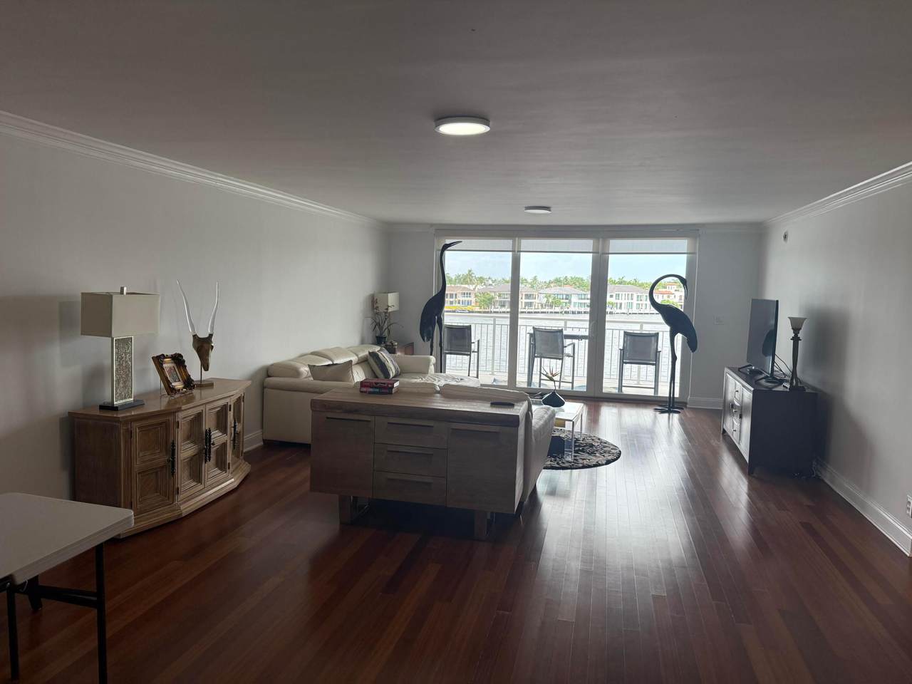 https://bt-photos.global.ssl.fastly.net/beaches/1280_boomver_2_B26033870-2.jpg