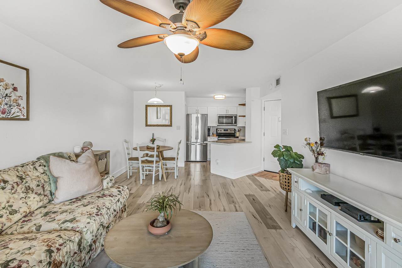 1850 Charlesmont Drive - Photo 1