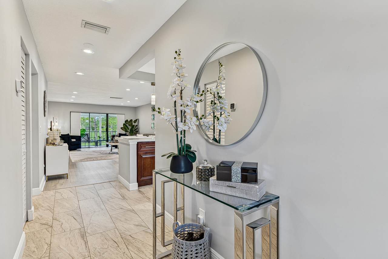 https://bt-photos.global.ssl.fastly.net/beaches/1280_boomver_2_B26034716-2.jpg