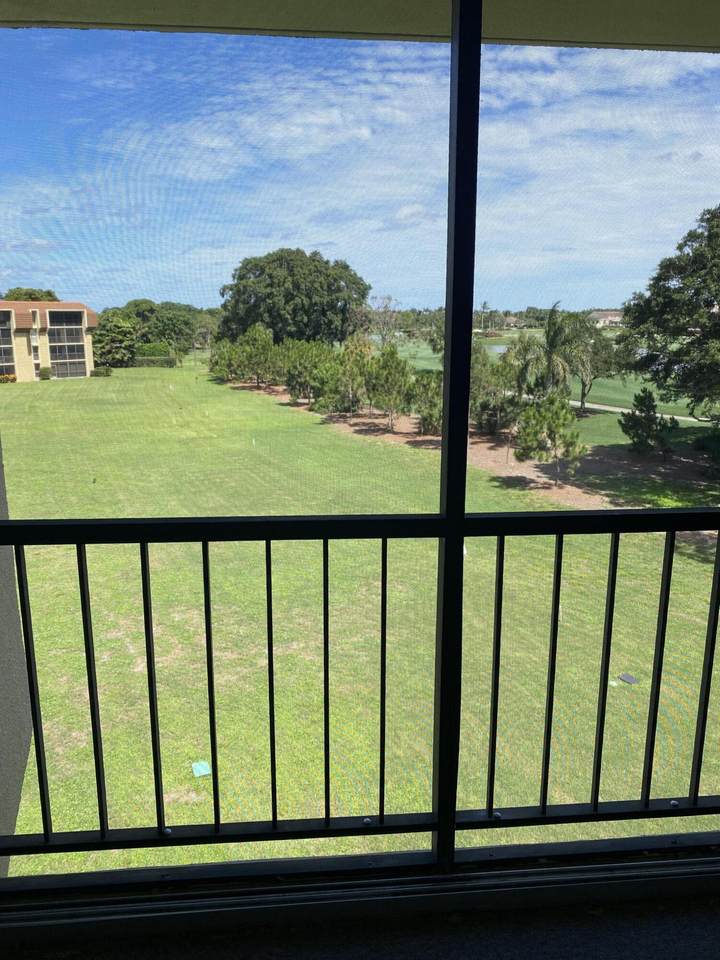 5390 Woodland Lakes Drive - Photo 1