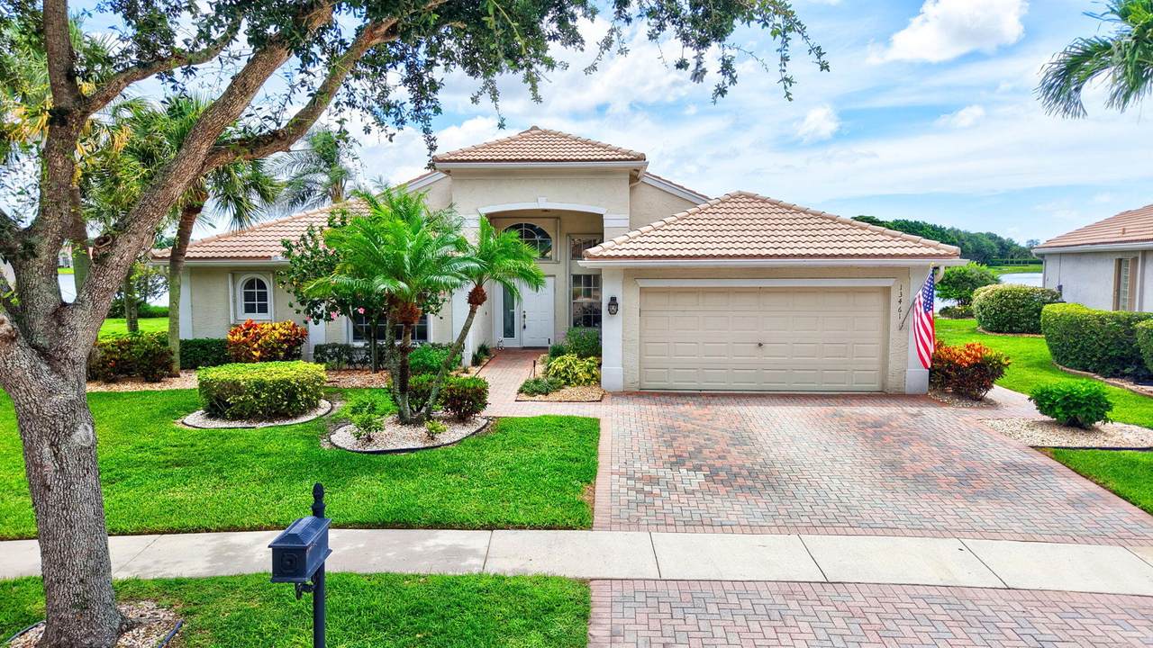 13461 Barcelona Lake Circle - Photo 1