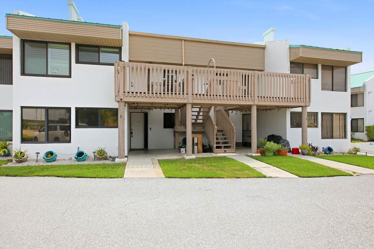 412 Southwind Drive - Photo 1