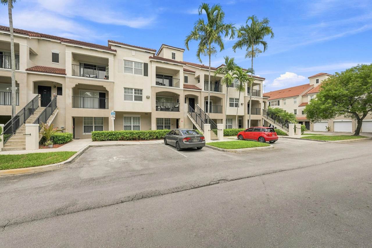5860 Sample Road - Photo 1
