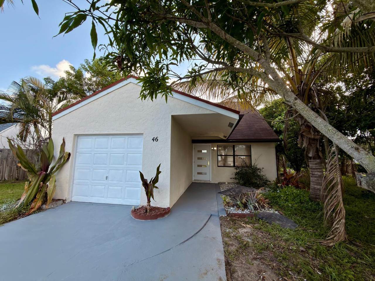 46 Tara Lakes Drive - Photo 1