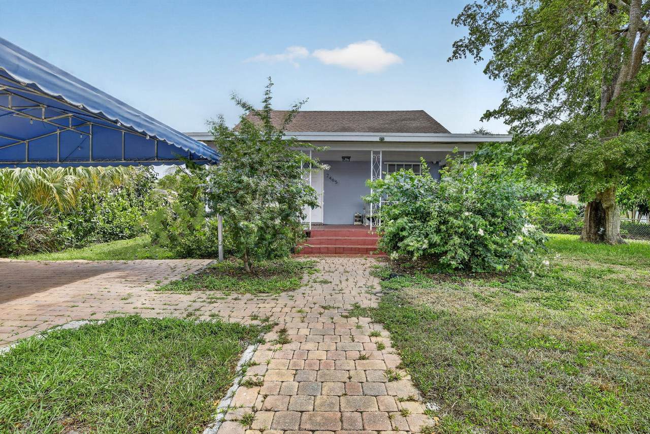2465 Taylor Street - Photo 1