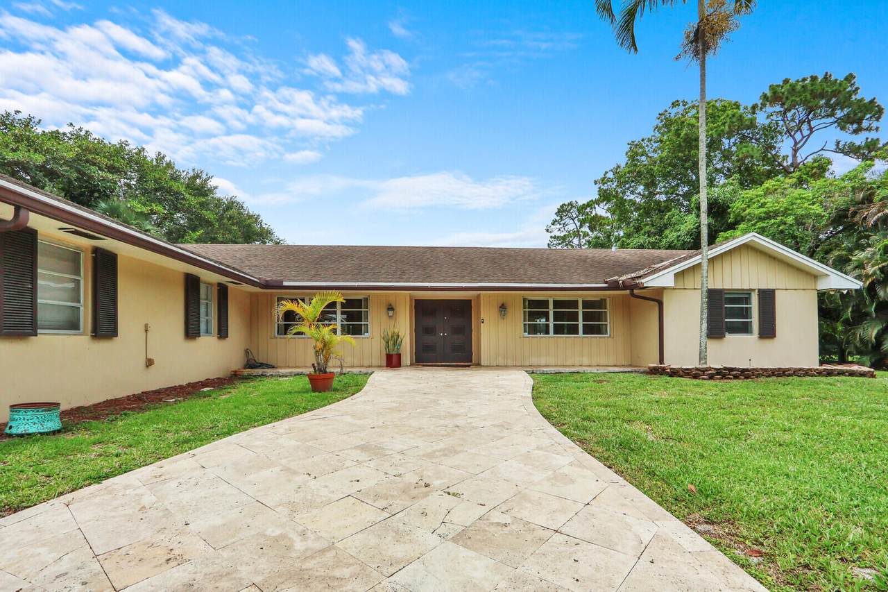 4529 Square Lake Drive - Photo 1
