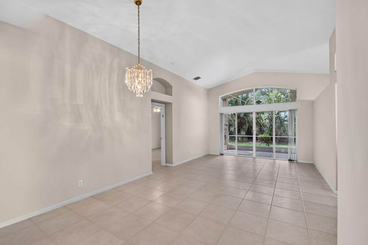 9840 Arbor View Drive - Photo 1