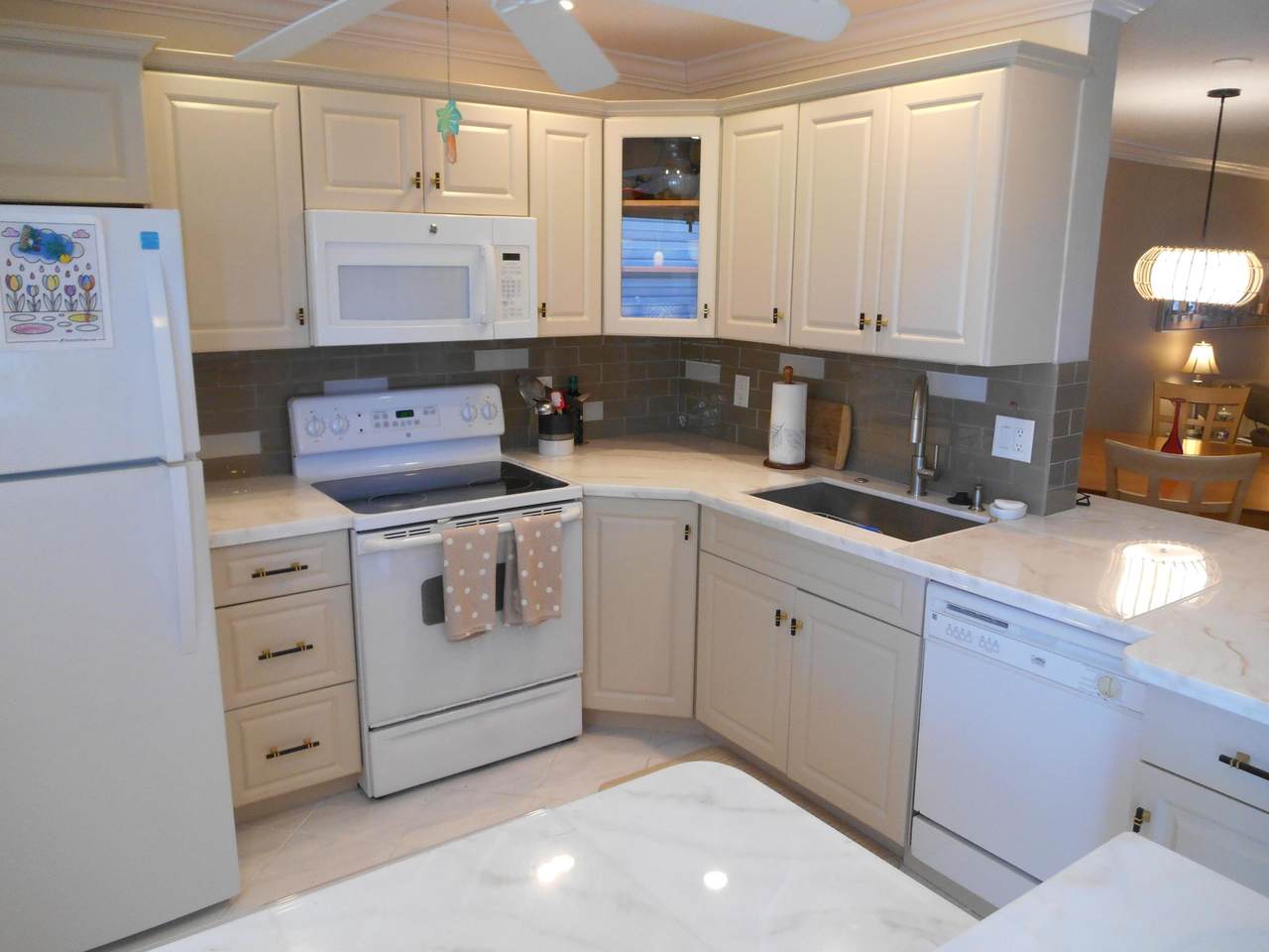 2615 1st Court - Photo 1