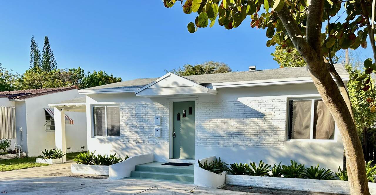 2425 Pierce Street - Photo 1