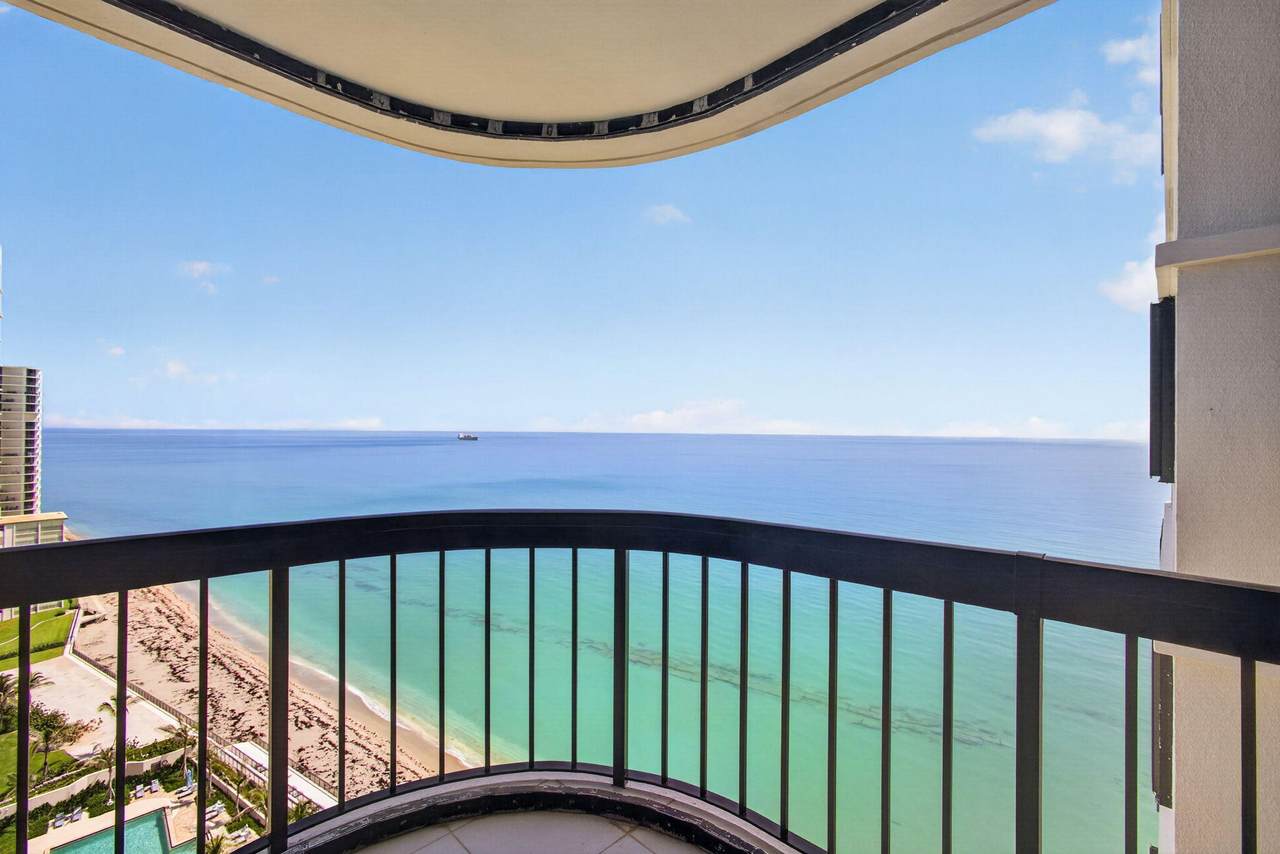 5380 Ocean Drive - Photo 1