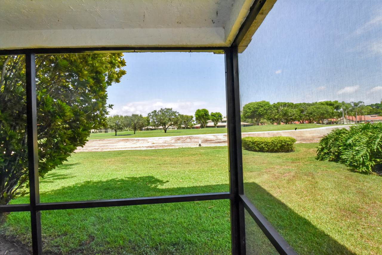2 Southport Lane - Photo 1