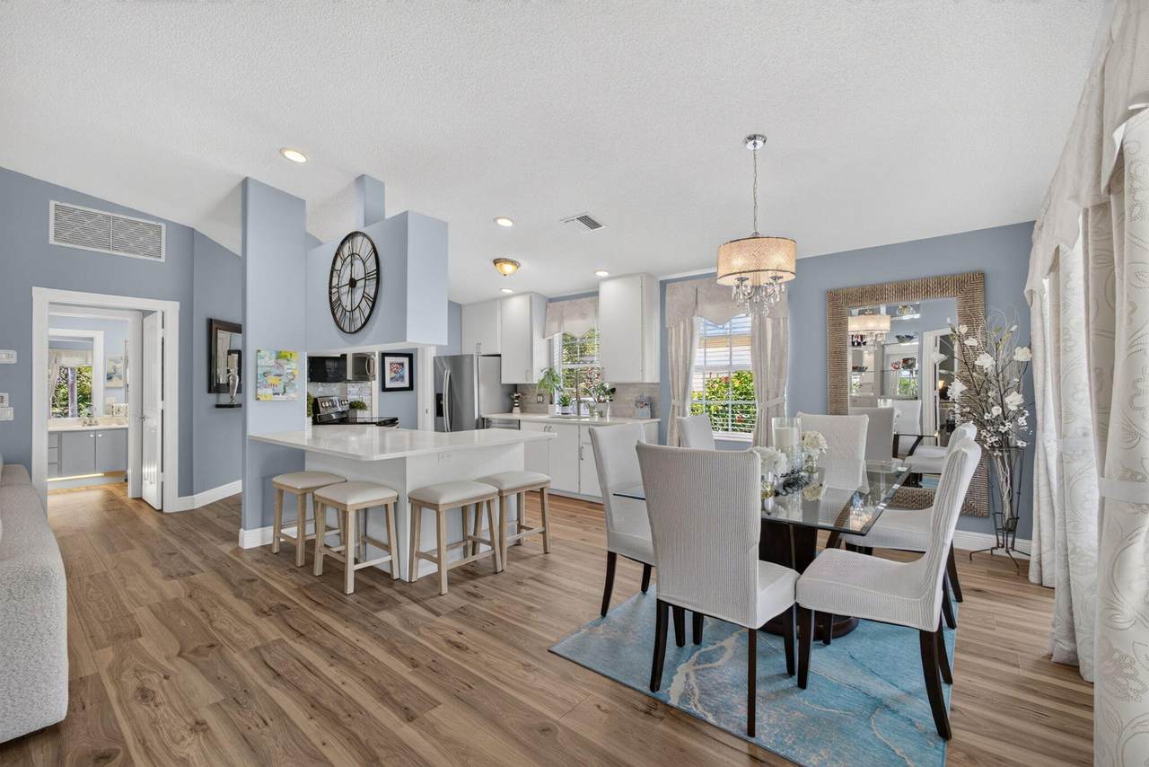 4089 Old Oak Drive - Photo 1