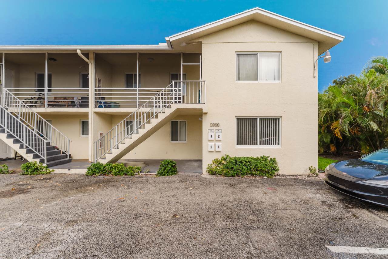 1220 16TH Avenue - Photo 1