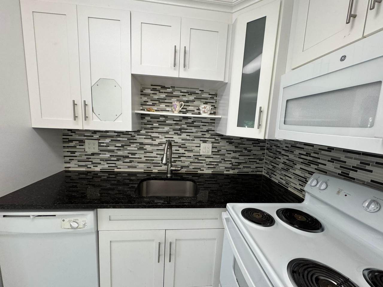4990 Sabal Palm Boulevard - Photo 1