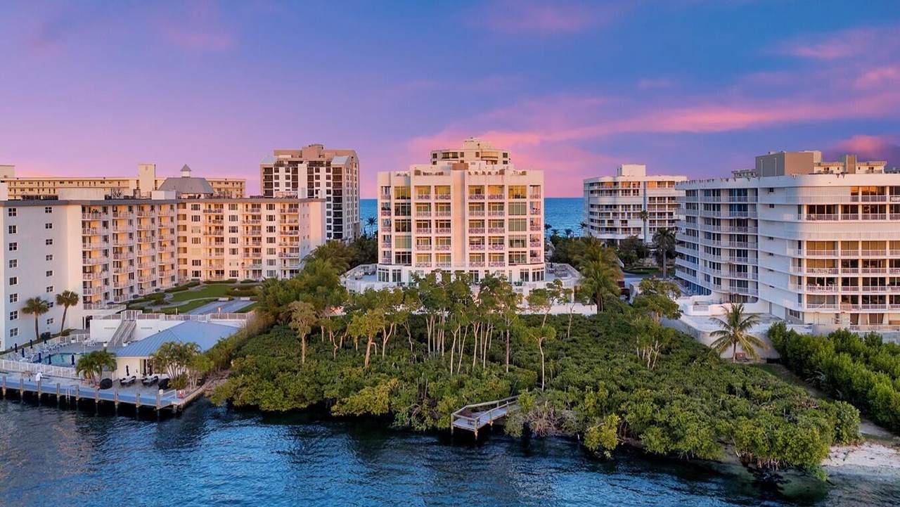 https://bt-photos.global.ssl.fastly.net/beaches/1280_boomver_2_B26055862-2.jpg