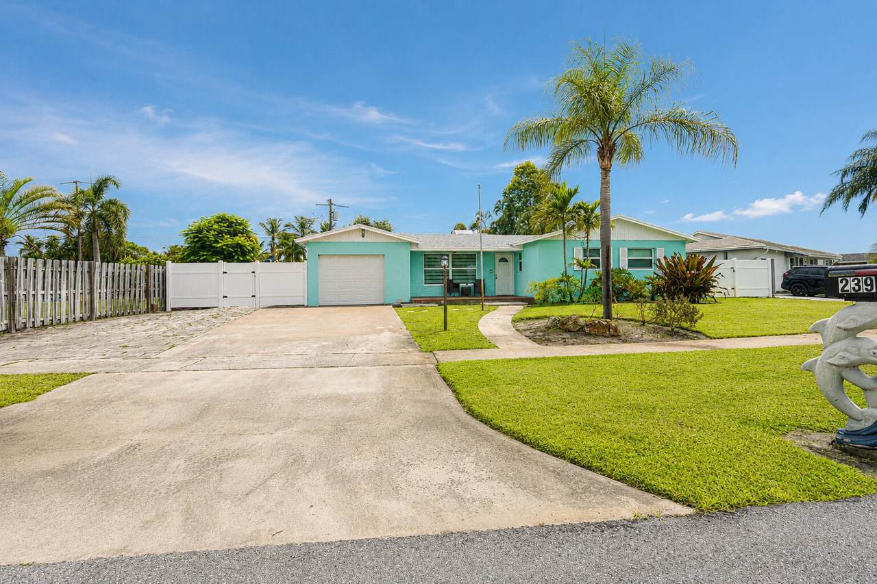 2395 Edgewater Drive - Photo 1
