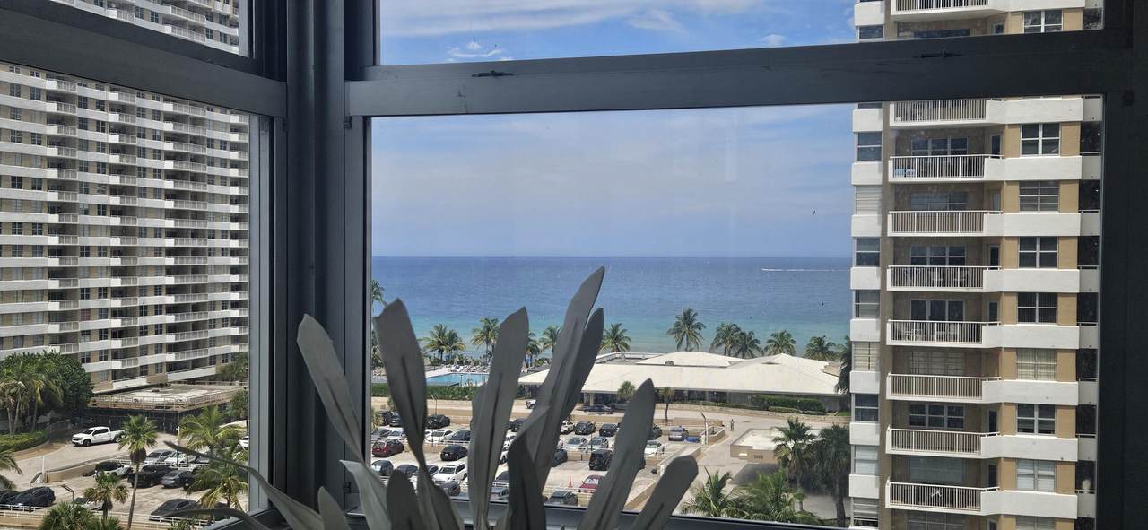 https://bt-photos.global.ssl.fastly.net/beaches/1280_boomver_2_B26056501-2.jpg