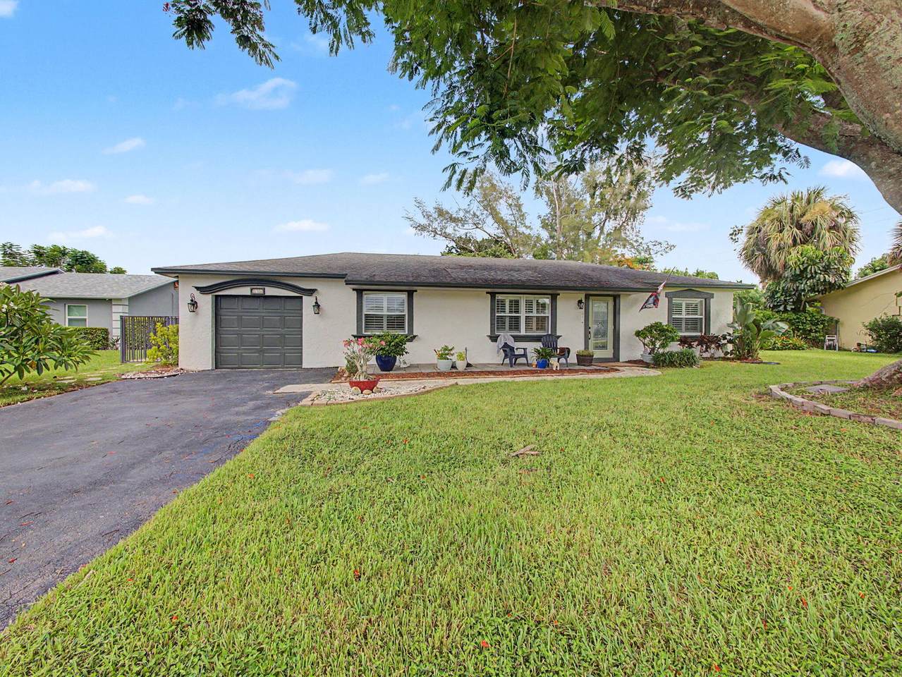 19732 Colorado Circle - Photo 1