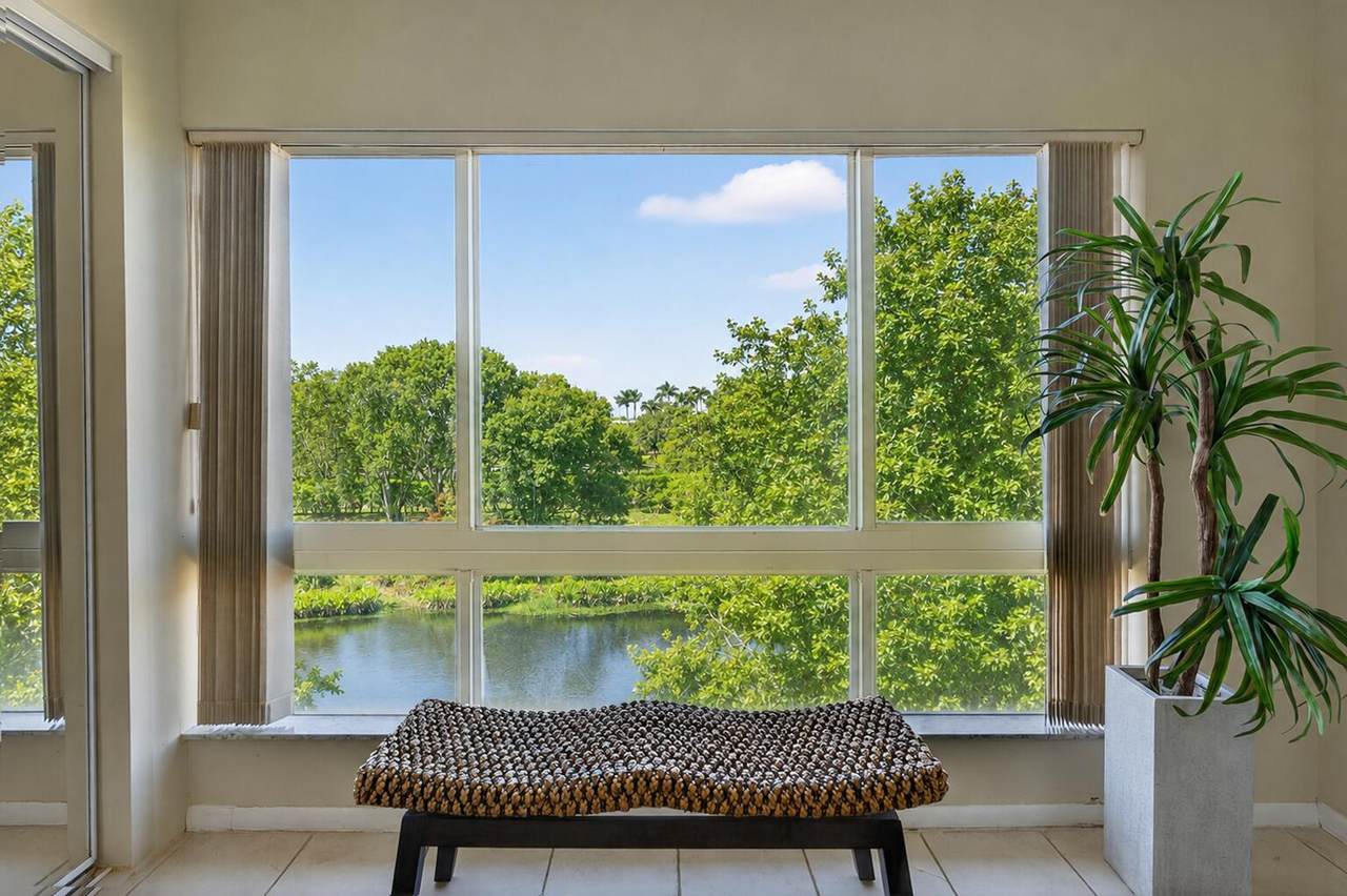 5906 Crystal Shores Drive - Photo 1