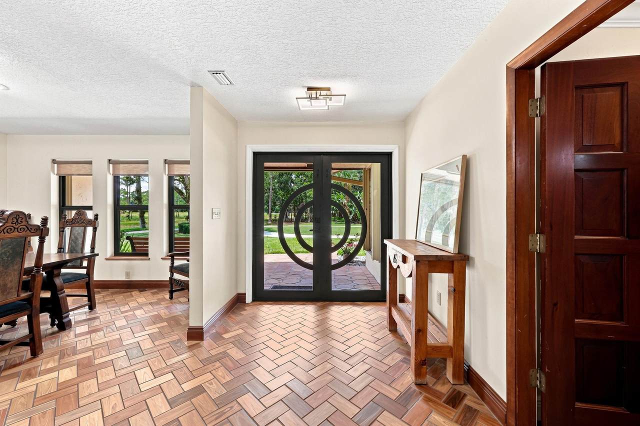 11298 Roselynn Way - Photo 1