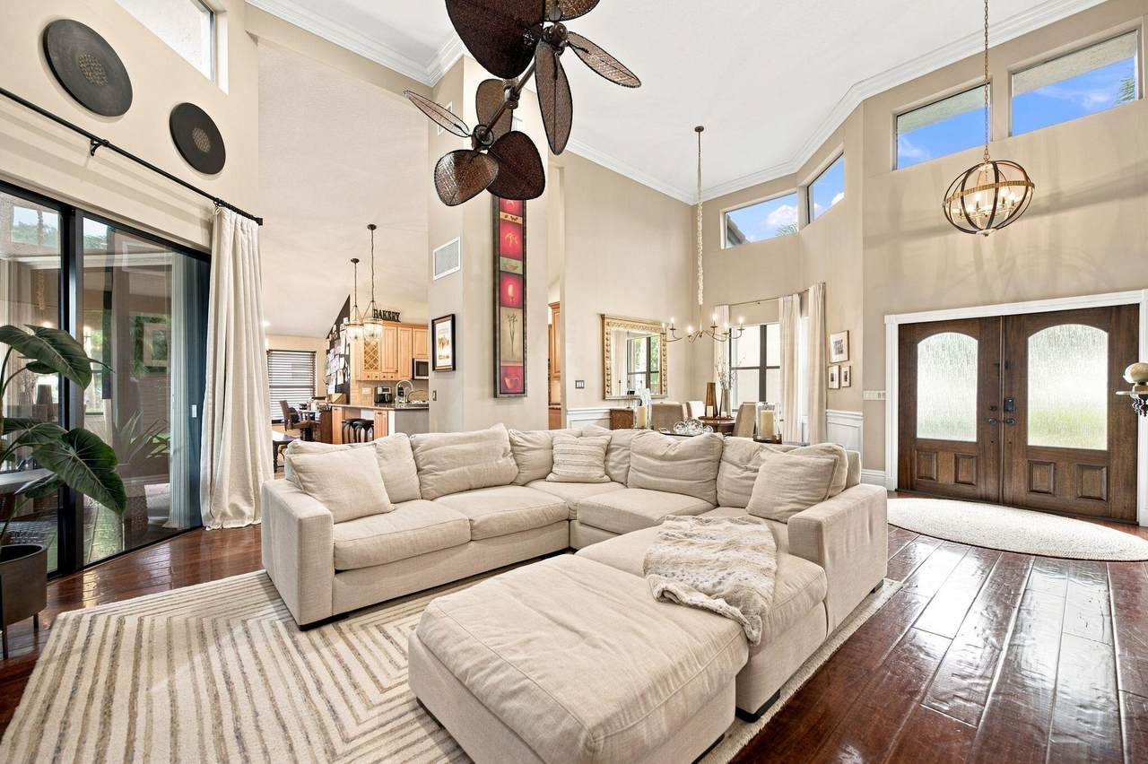 23161 L'ermitage Circle - Photo 1