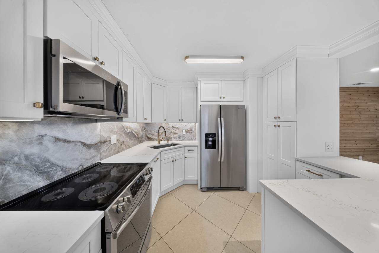 2319 Tamarind Drive - Photo 1