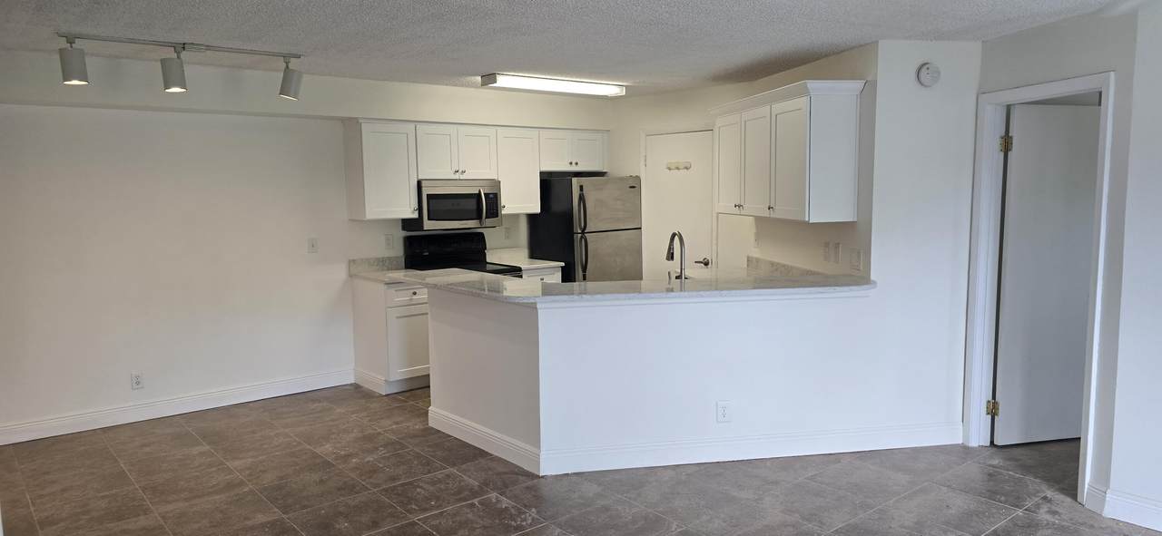 9999 Summerbreeze Drive - Photo 1