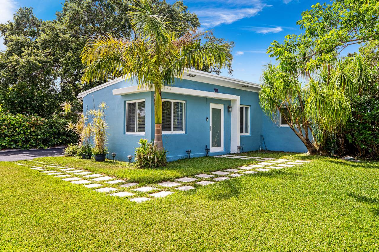 3305 15th Street - Photo 1