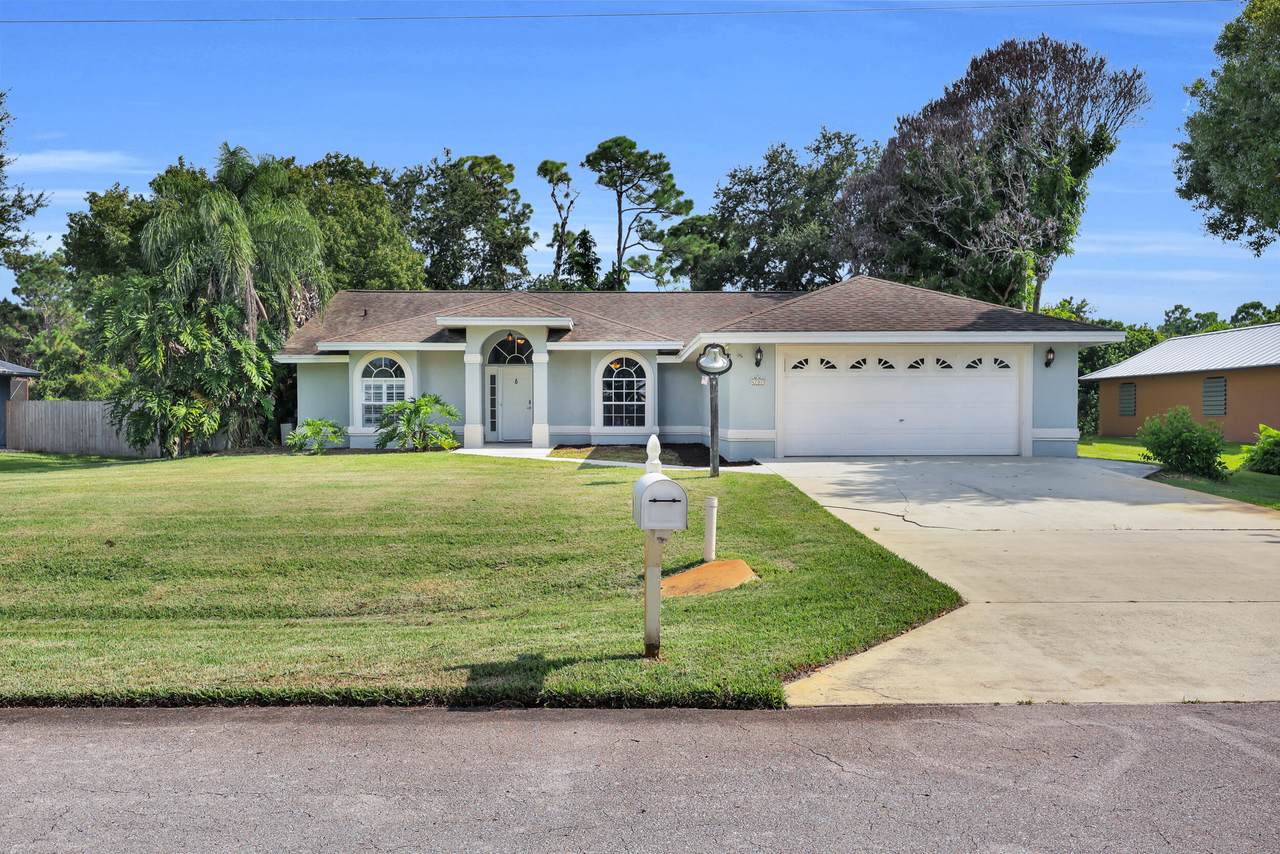 4707 Paleo Pines Circle - Photo 1