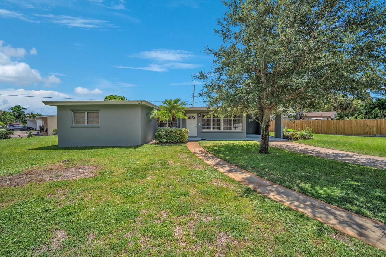 145 Greenbrier Drive - Photo 1