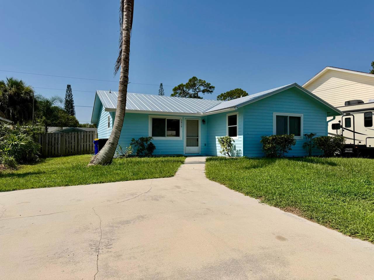 3816 Middle Street - Photo 1