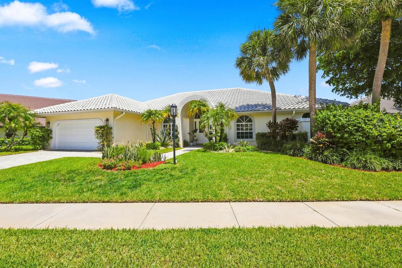 10739 Stonebridge Boulevard - Photo 1