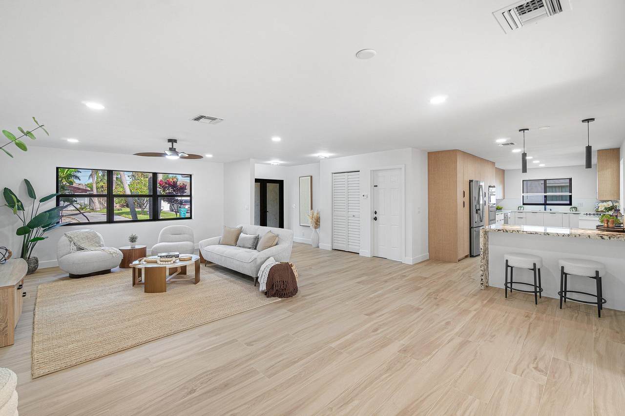 2538 13th Court - Photo 1