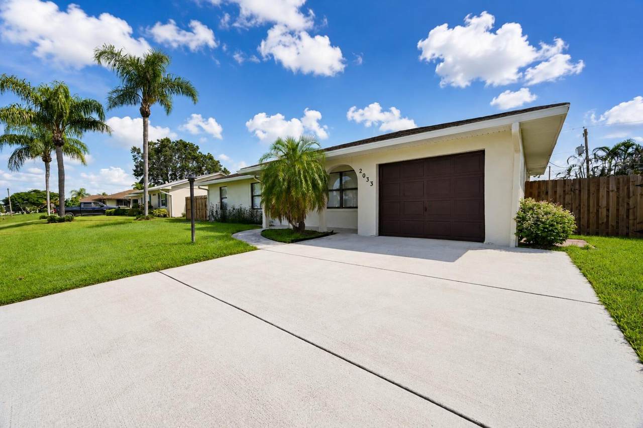 2033 Gemini Lane - Photo 1