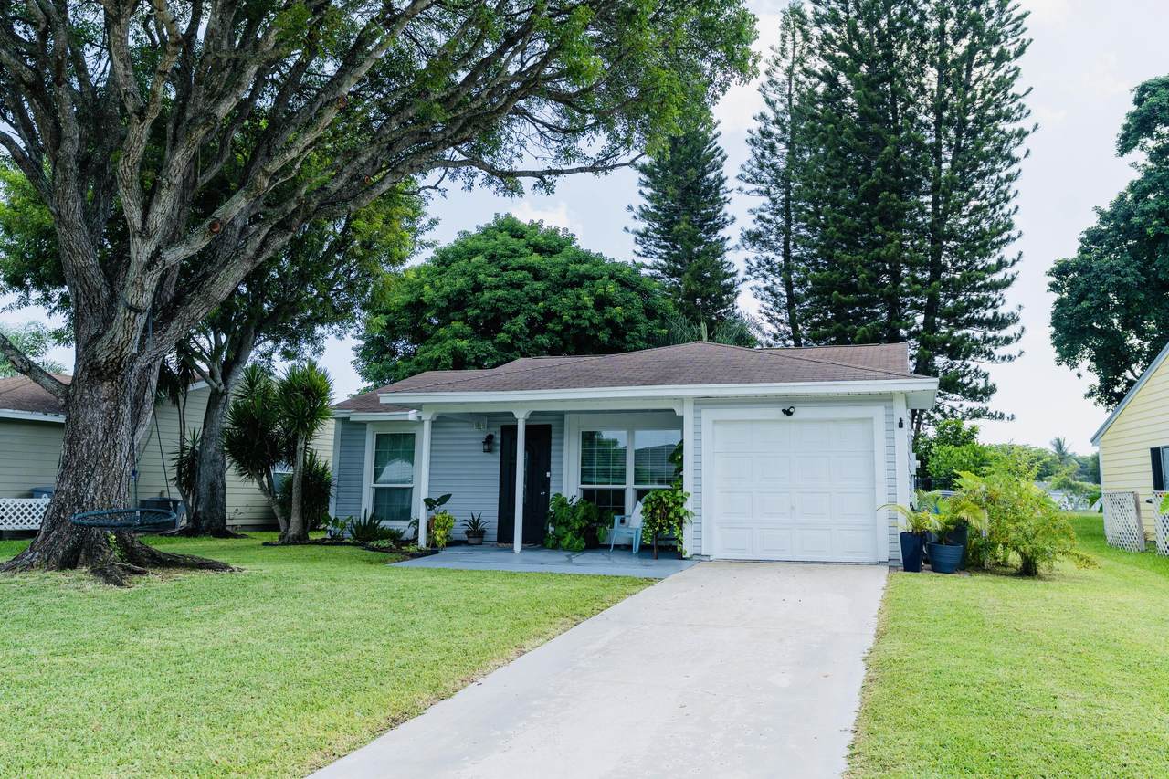 9060 Chrysanthemum Drive - Photo 1