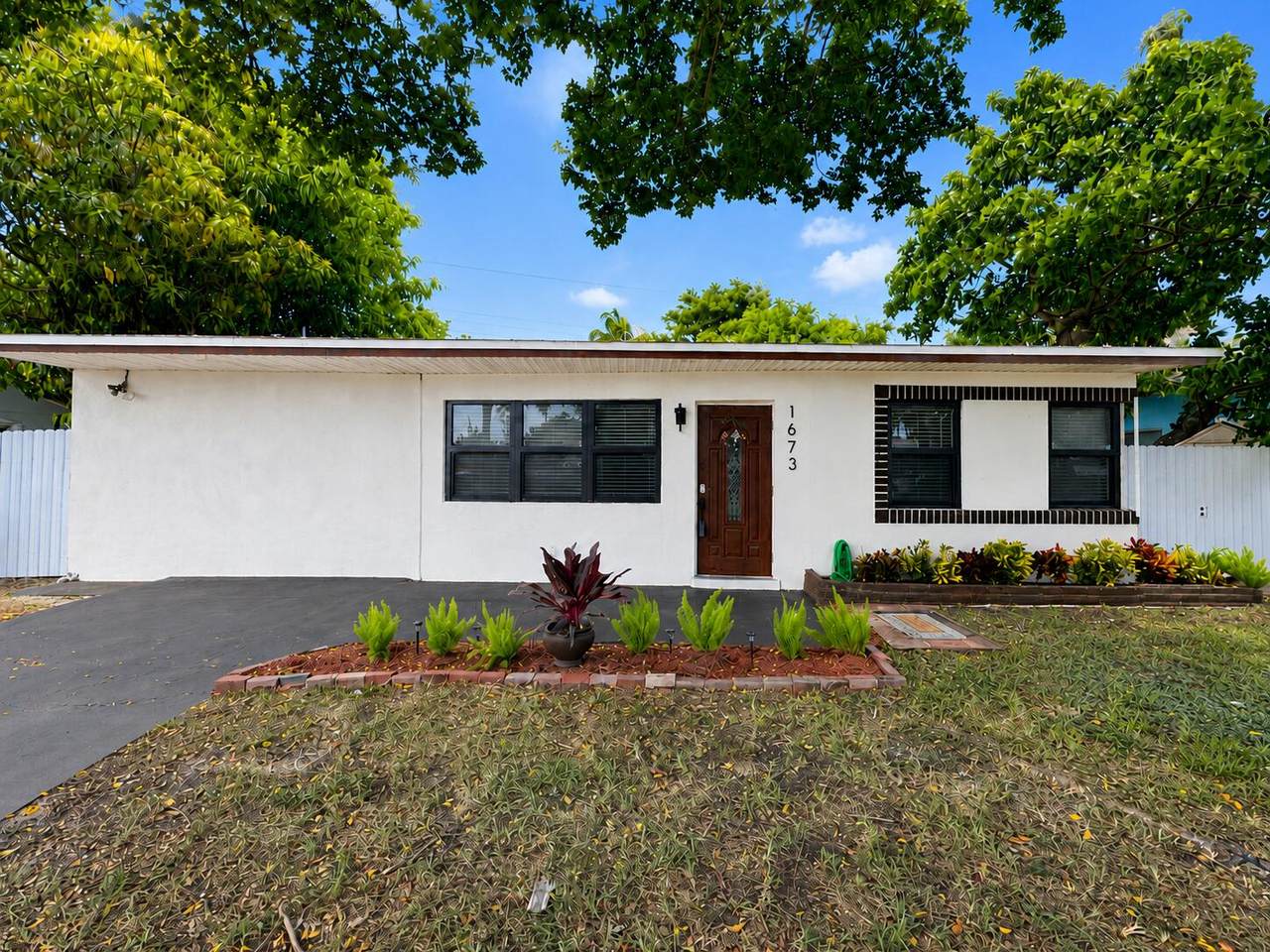1673 31st Street - Photo 1