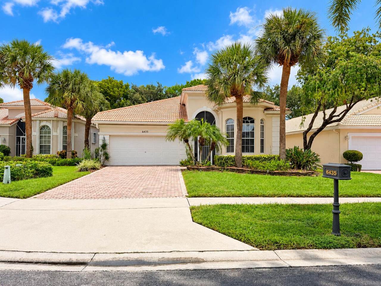 6435 Emerald Breeze Way - Photo 1