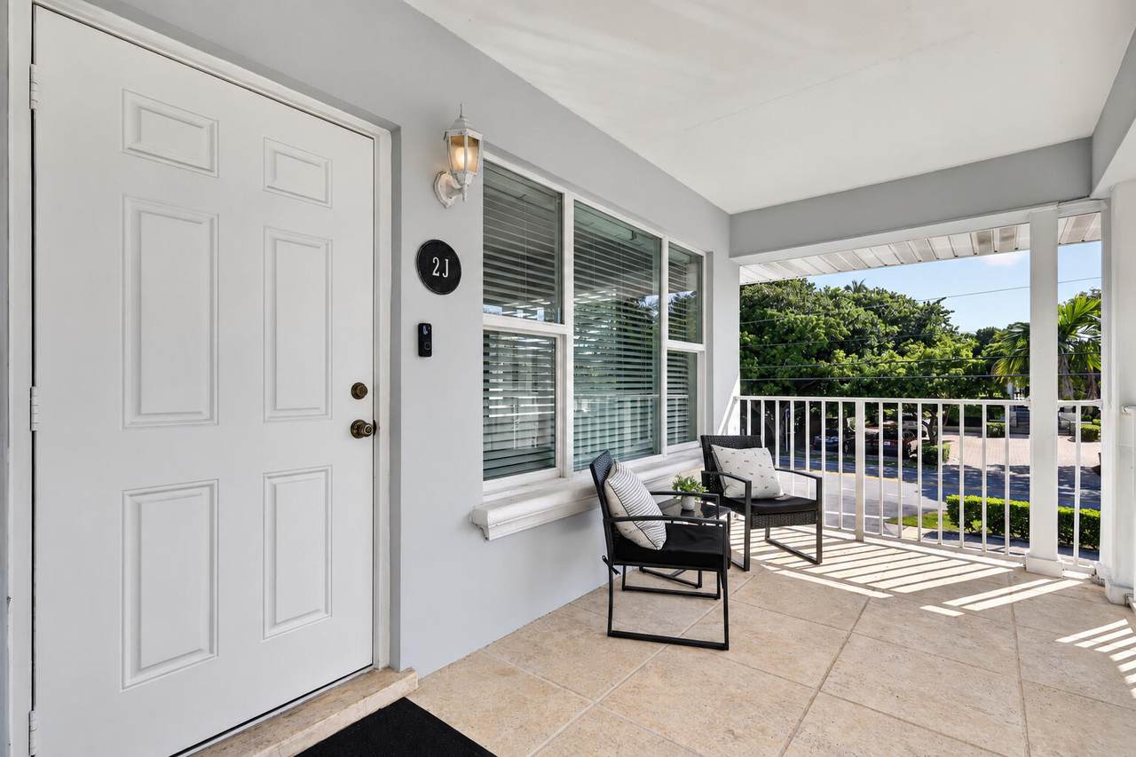 1820 Ocean Boulevard - Photo 1