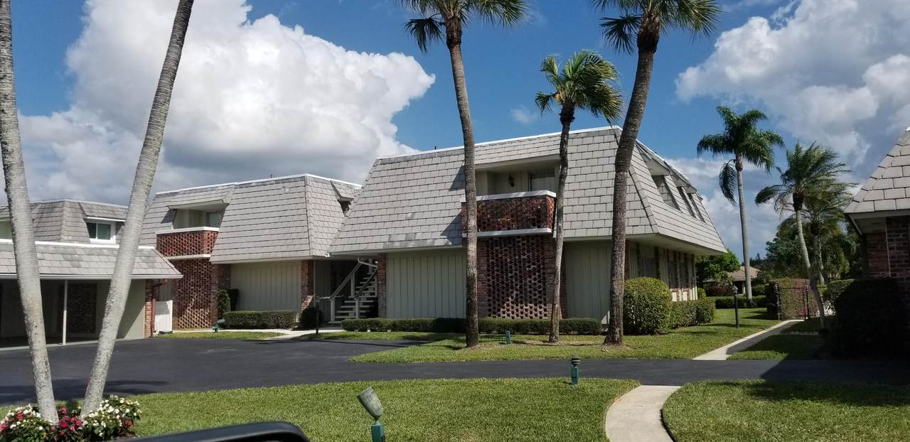 415 Pine Tree Court - Photo 1
