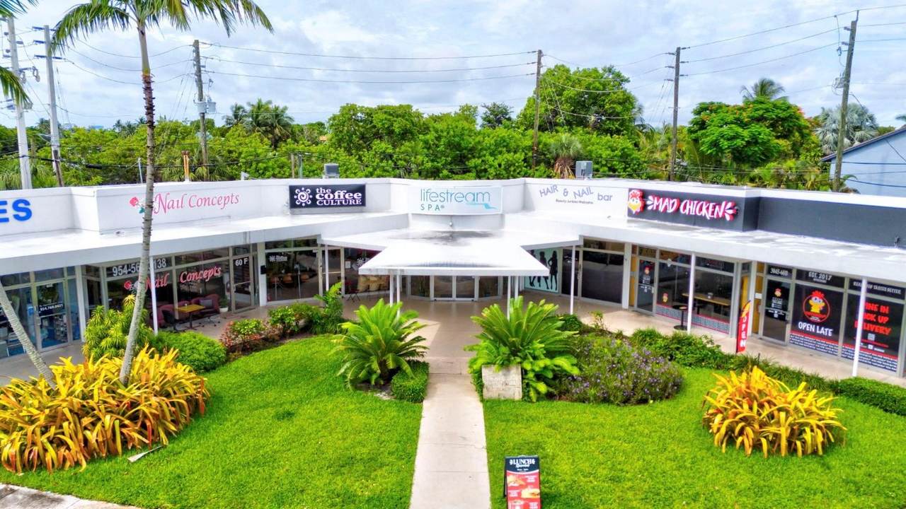 3045 Federal Highway - Photo 1