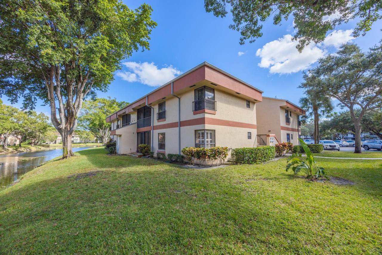 4154 Carambola Cir S 2152 Coconut - 1280 Boomver 2 F10472011 1 