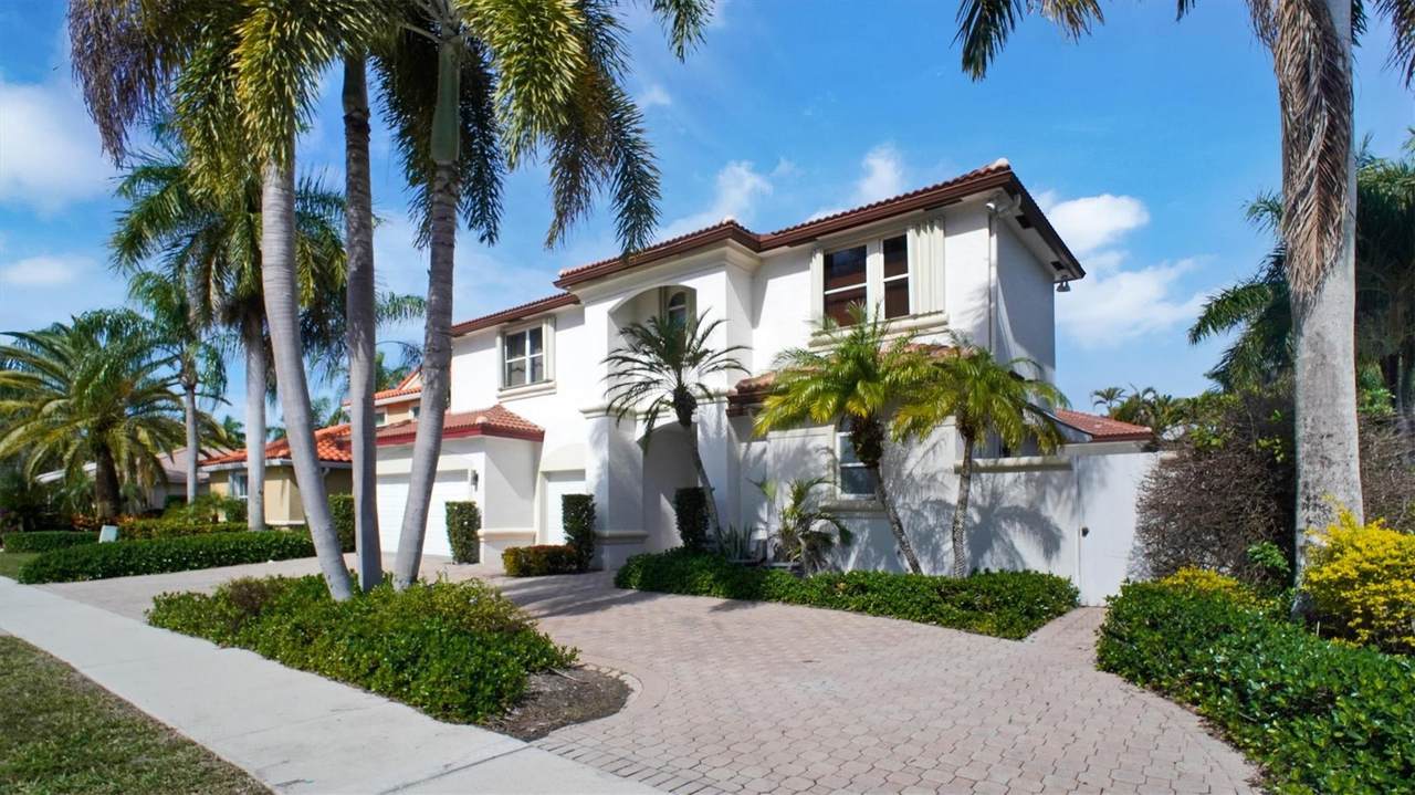 18715 Ocean Mist Dr - Photo 1
