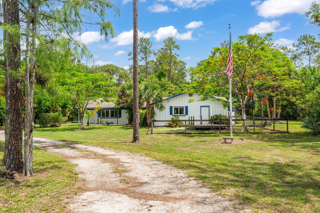 13173 24th Ct - Photo 1