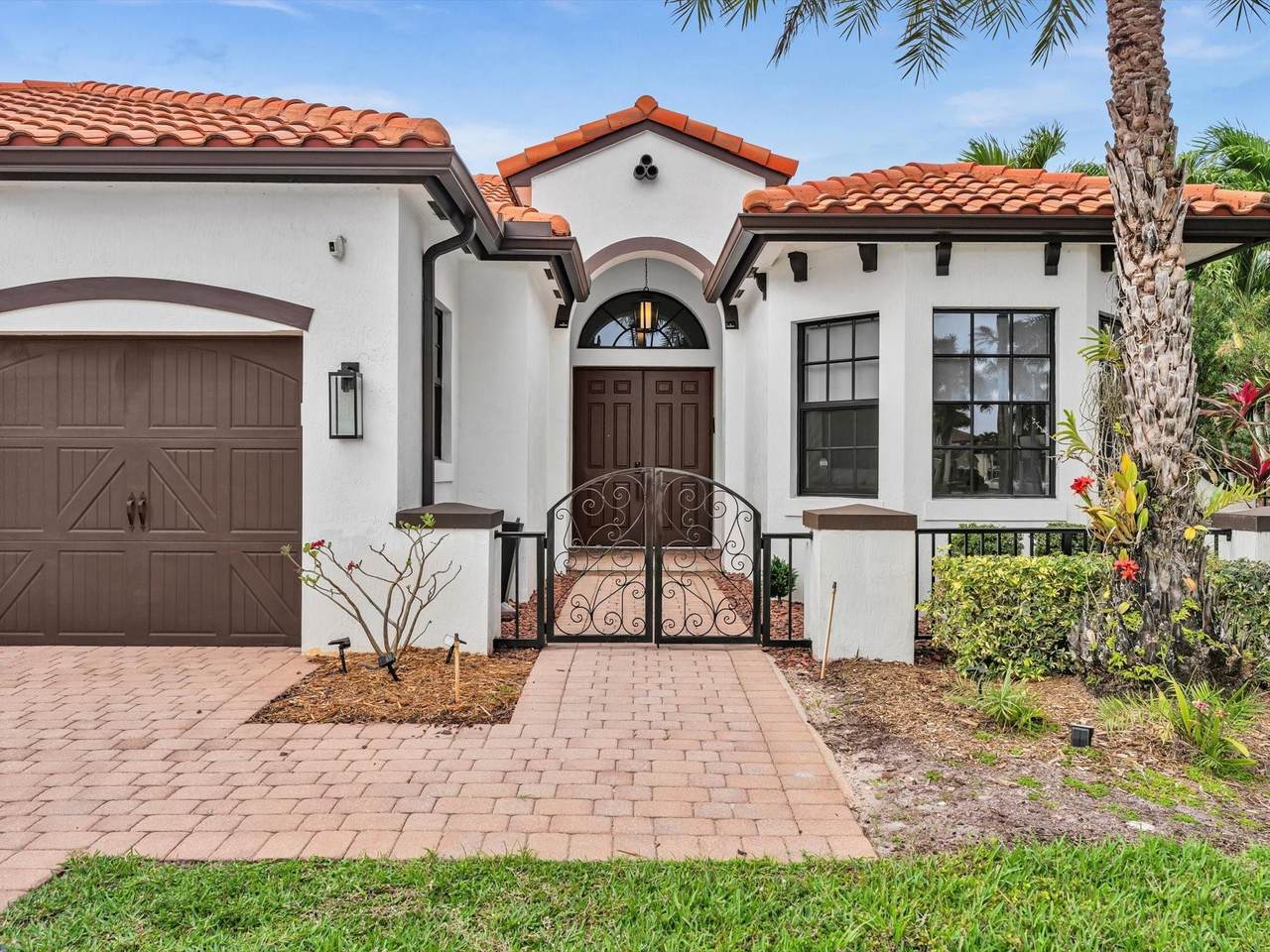 4092 88 Terrace - Photo 1