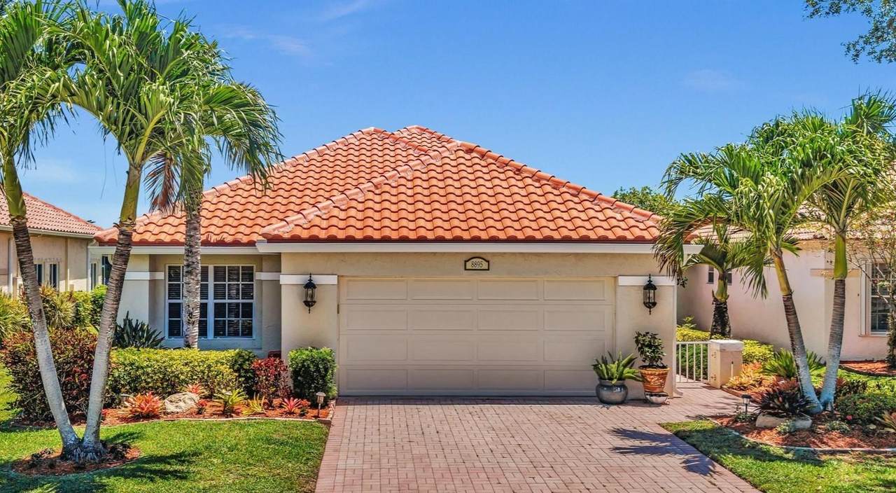 8895 Lake Park Cir - Photo 1