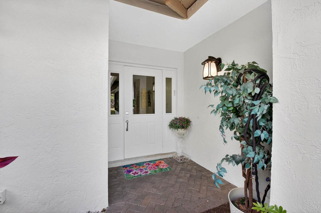 19452 Waters Reach Lane 305 - Photo 1