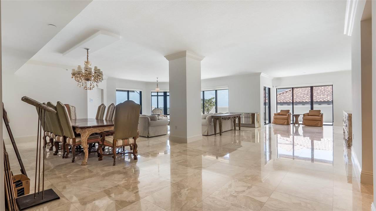 200 Palmetto Park Rd - Photo 1