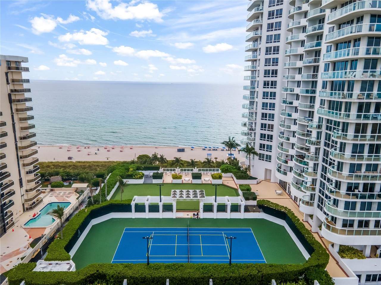 https://bt-photos.global.ssl.fastly.net/beaches/1280_boomver_2_F10512101-2.jpg
