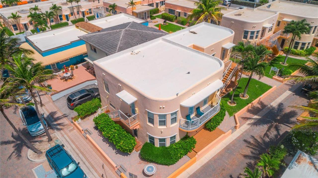 311 Connecticut - Photo 1